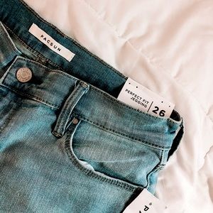 pacsun ripped jeans BRAND NEW!!